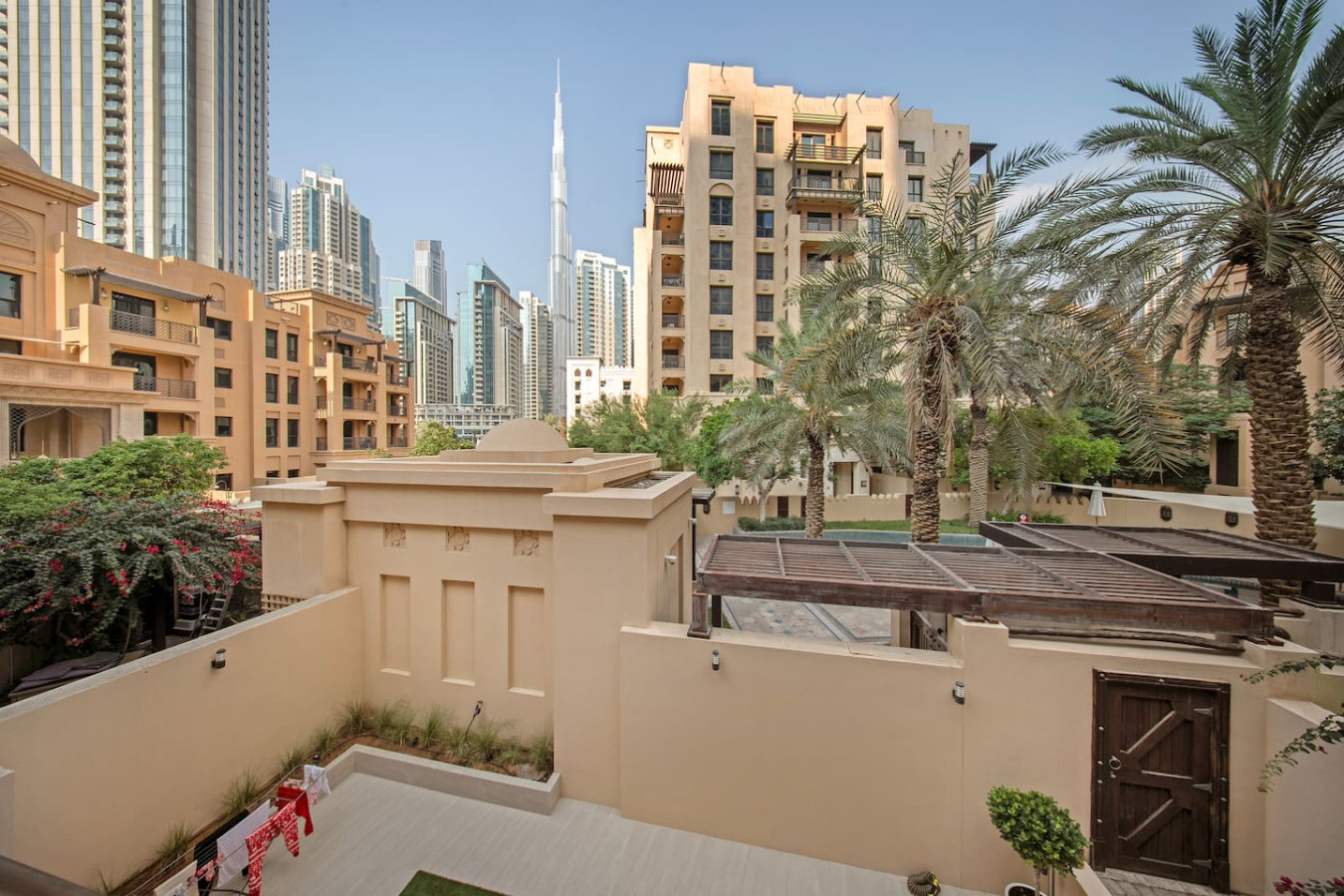 FIRST CLASS | 2BR | Old Town Burj View Retreat