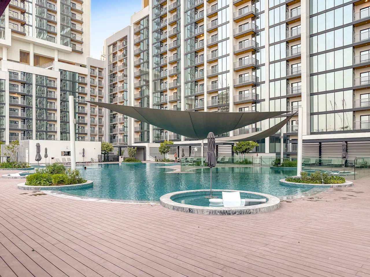 FIRST CLASS | 2BR | Classy Getaway Near Downtown