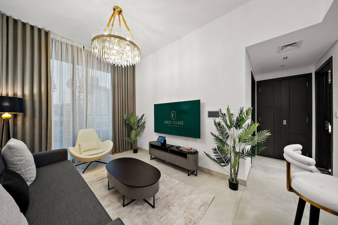 FIRST CLASS |1BR| Luxury Comfort | Prime Location