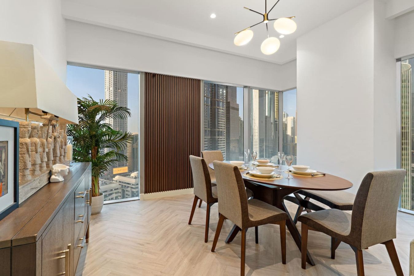 FIRST CLASS | 1BR | Direct Gate Avenue Access