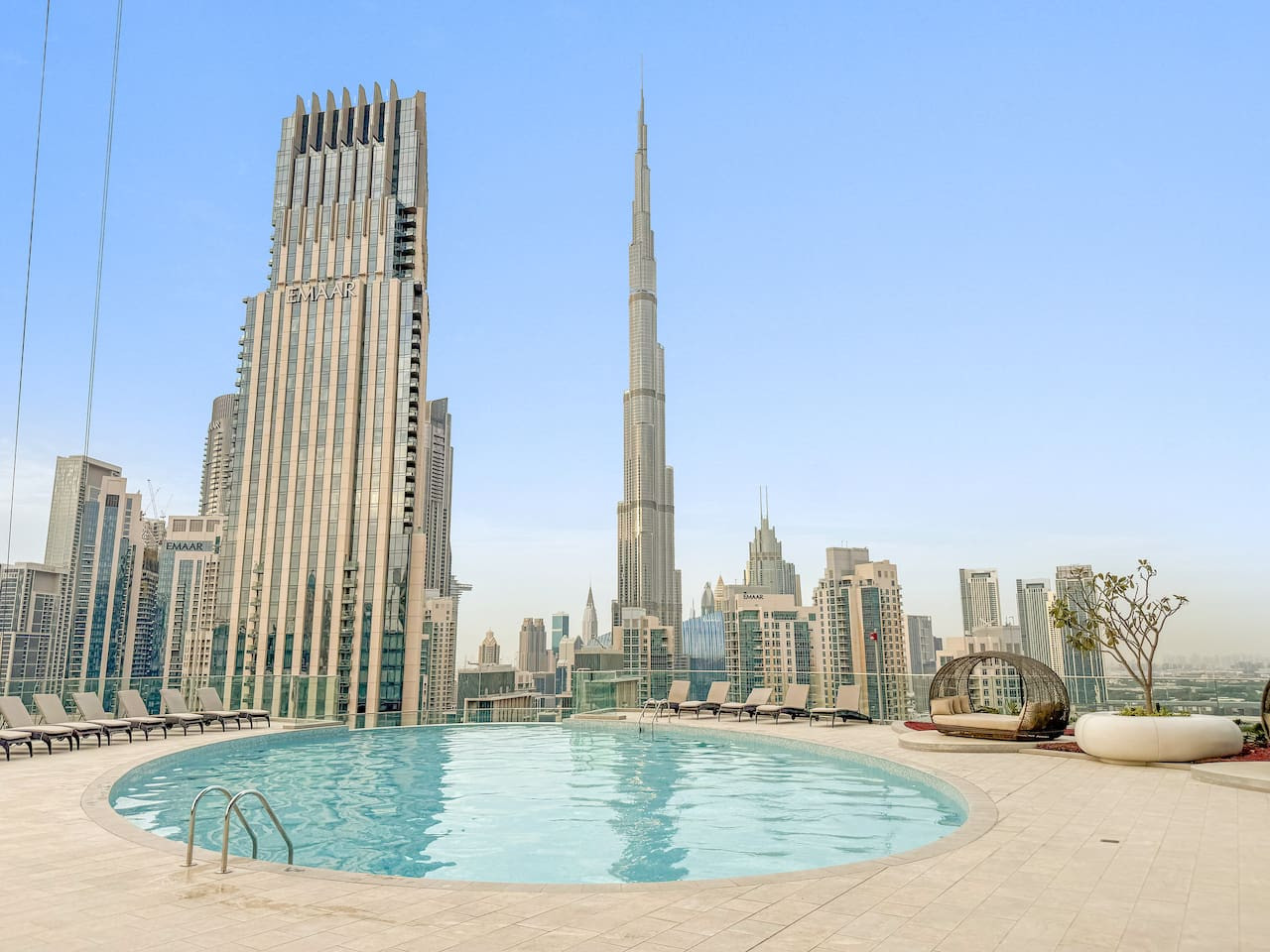 FIRST CLASS | 1BR | Walk to Dubai Mall & Opera