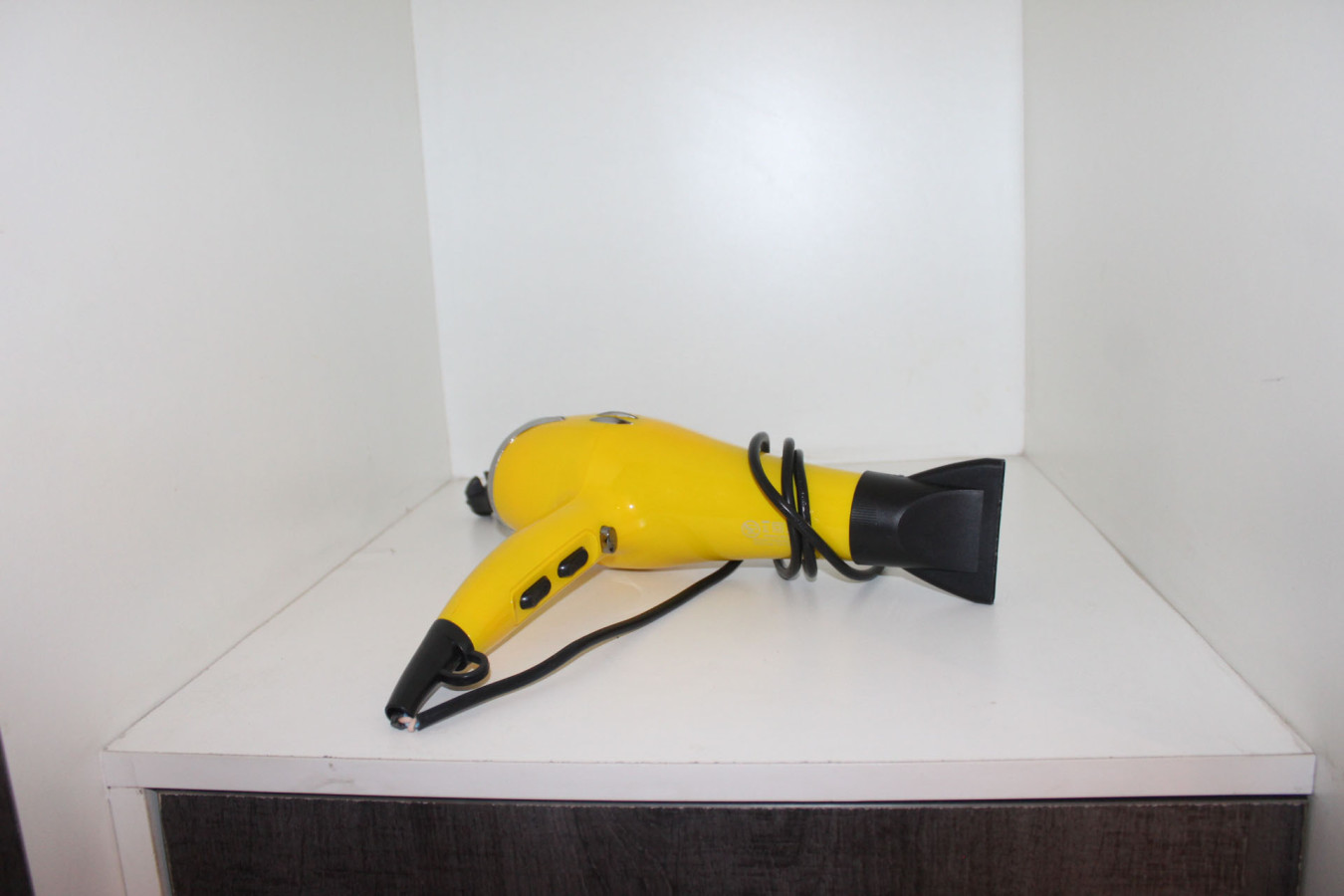 1BR Luxury Hideaway with City Views | Opus