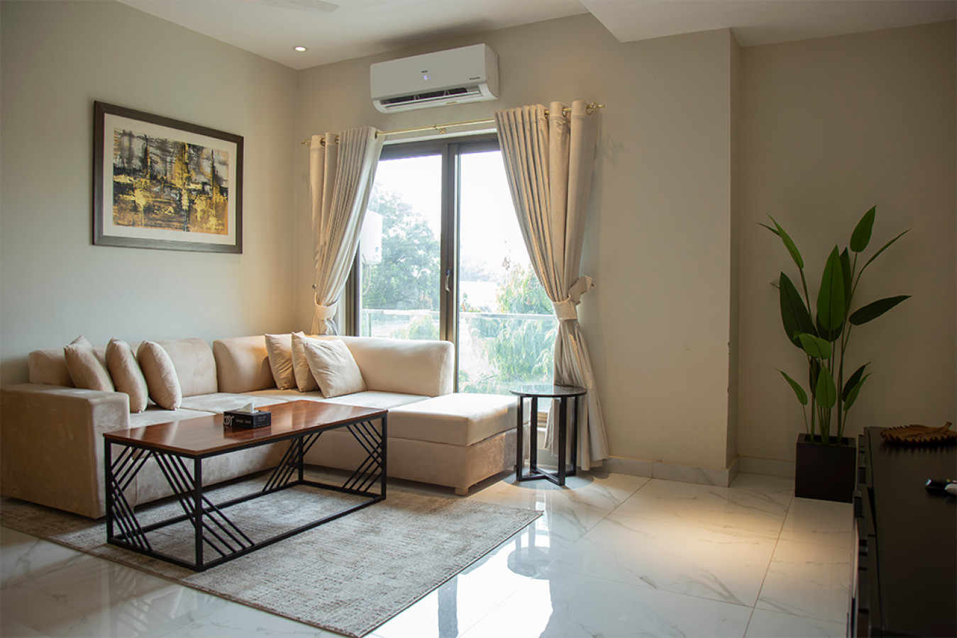 Dreamy 2BR Luxury Apartment | The Opus