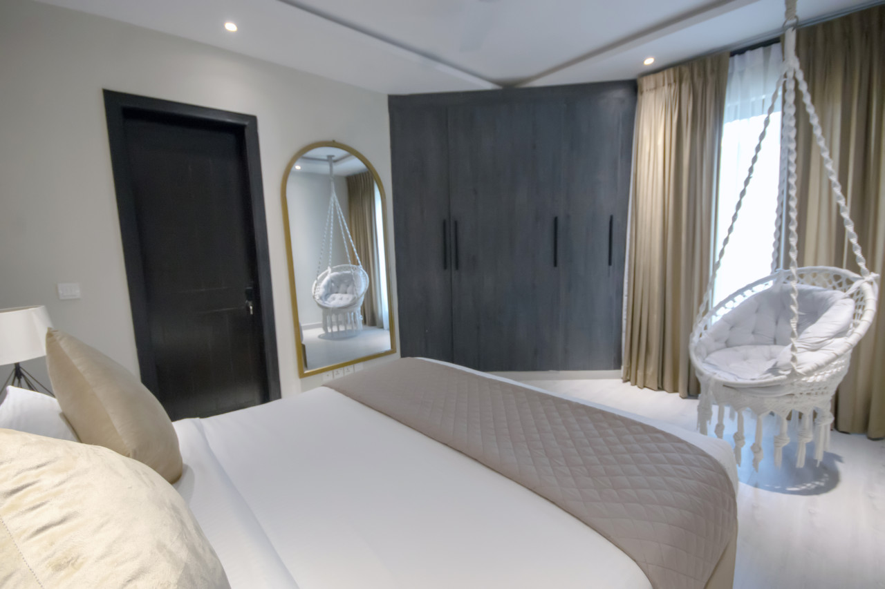 Premium 2BR Modern Retreat | Gulberg 3 Opus