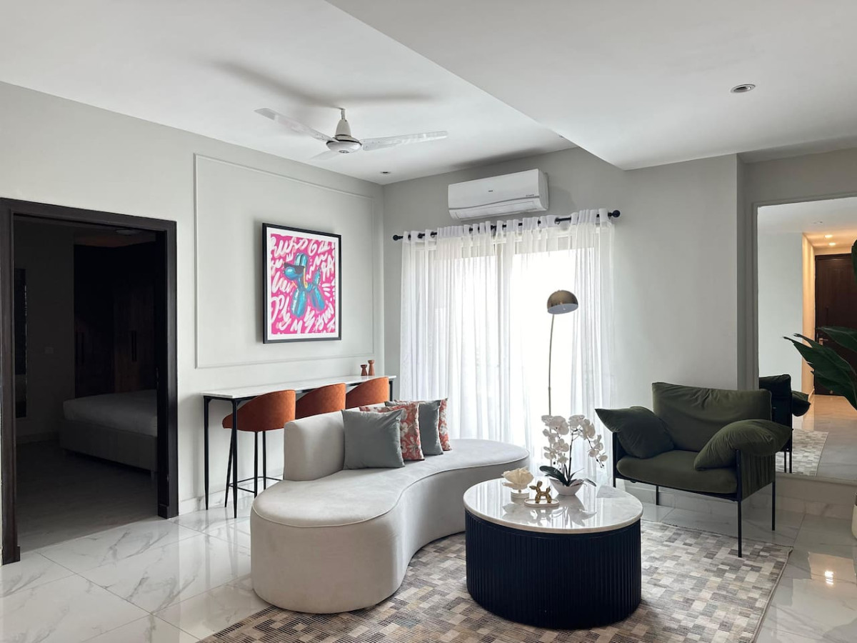 Pop Art Haven - Gulberg 3 Opus