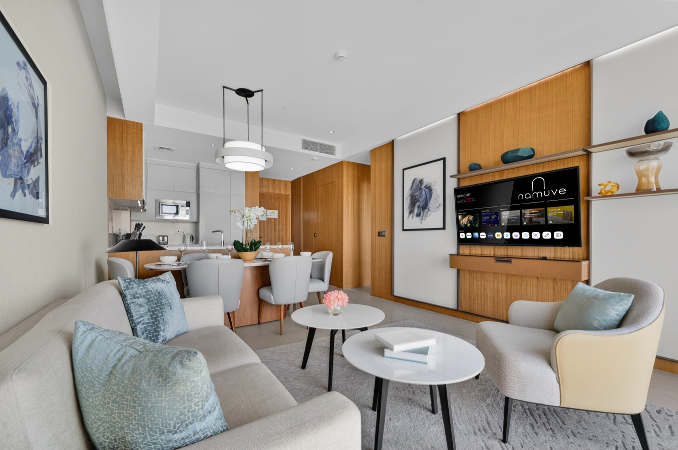 Opéra Majestique |Downtown Skyline