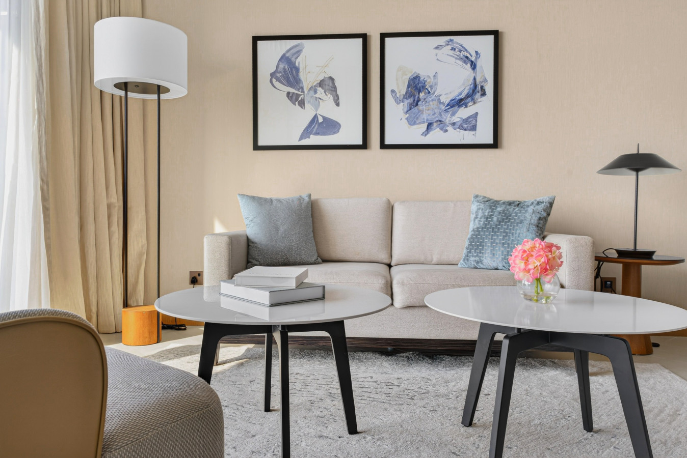 Opéra Majestique |Downtown Skyline