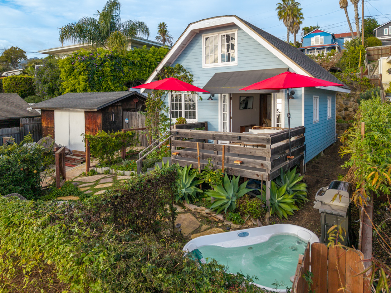 Poppy's Cottage - Oceanview, Jacuzzi, Dog Friendly 6