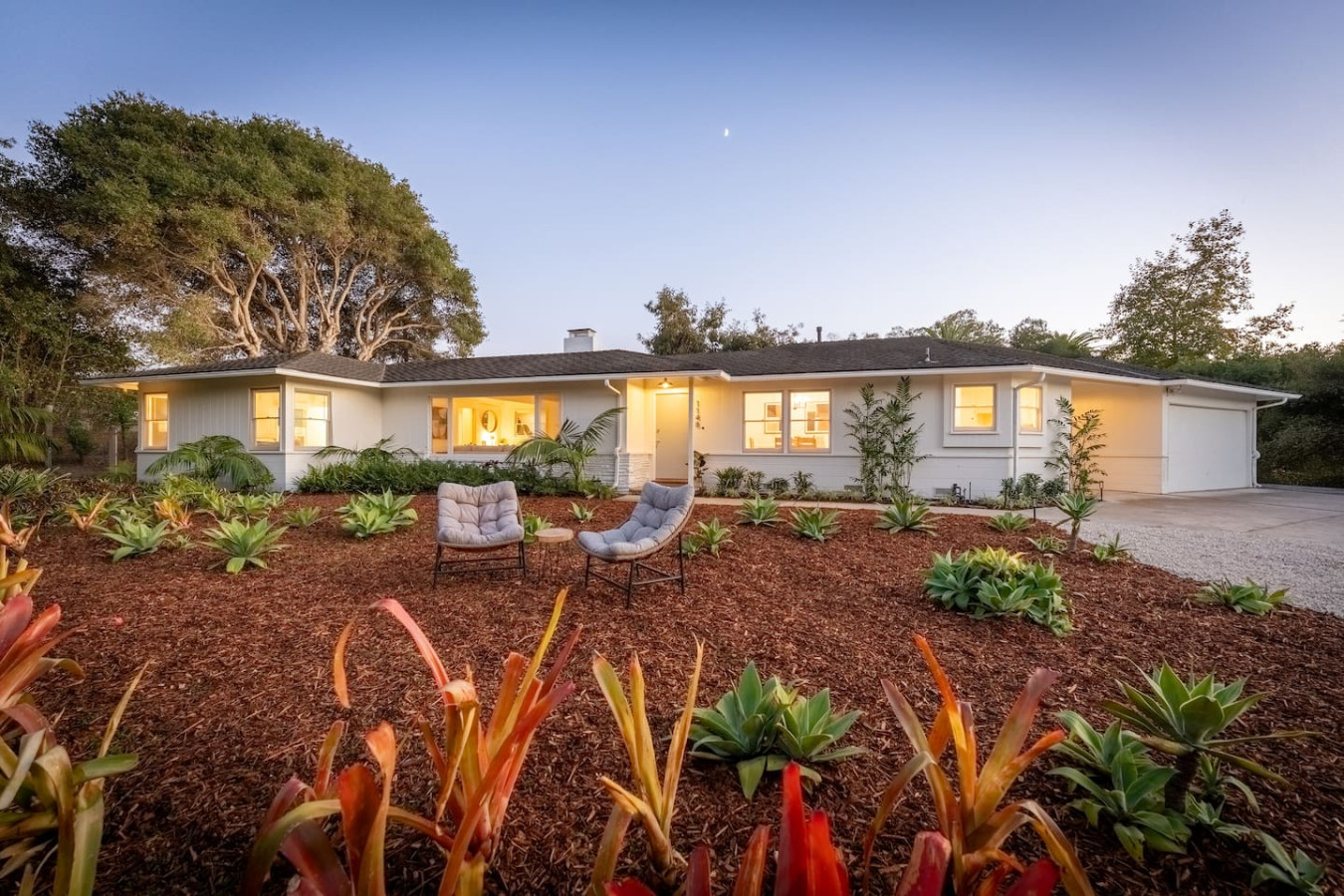 2 Acre Coastal Farmstead - Pet, RV, Horse Friendly