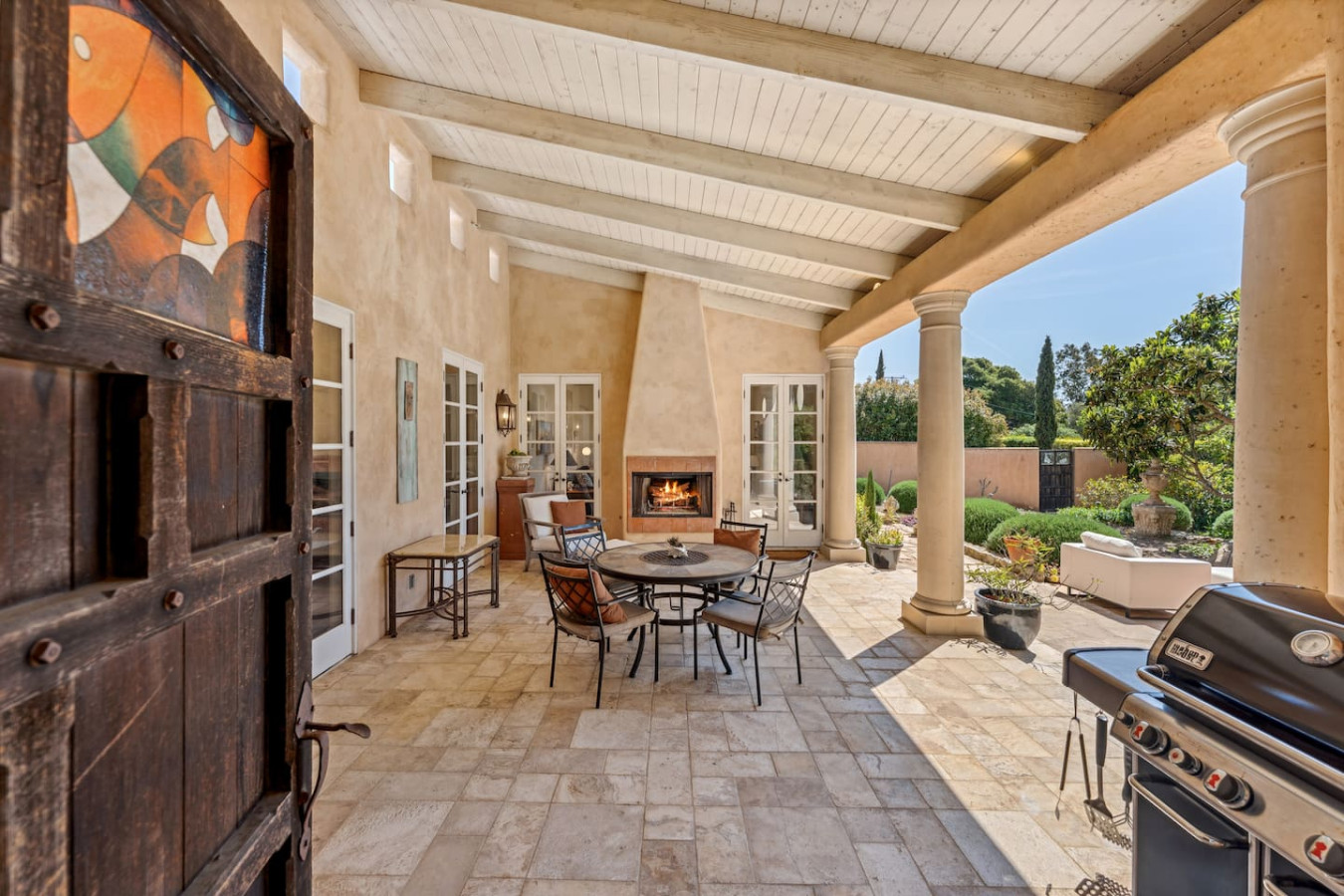 Driftwood Club - Hot Tub, Serene Garden, Spa-Like 4