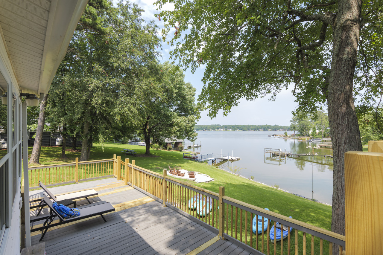 CP House on the Lake