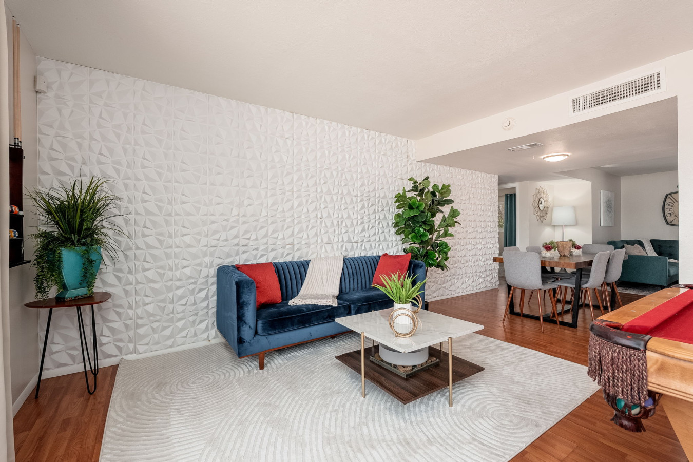 5114 S Dorsey Ln - 12.jpg