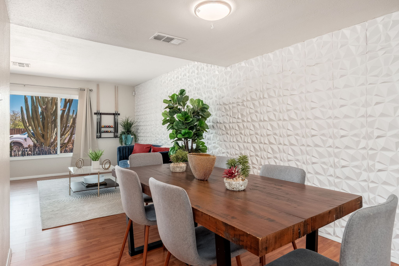 5114 S Dorsey Ln - 16.jpg