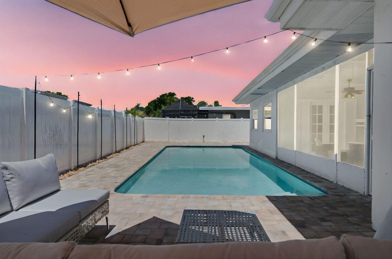 36-8402 Lava Pl_0035 day to dusk.jpeg