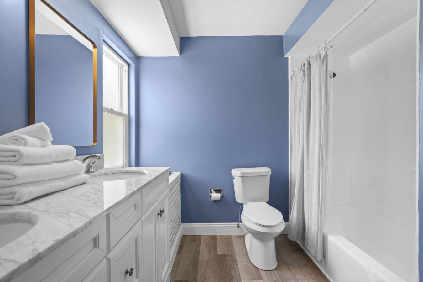 25-8402 Lava Pl_0025.JPG