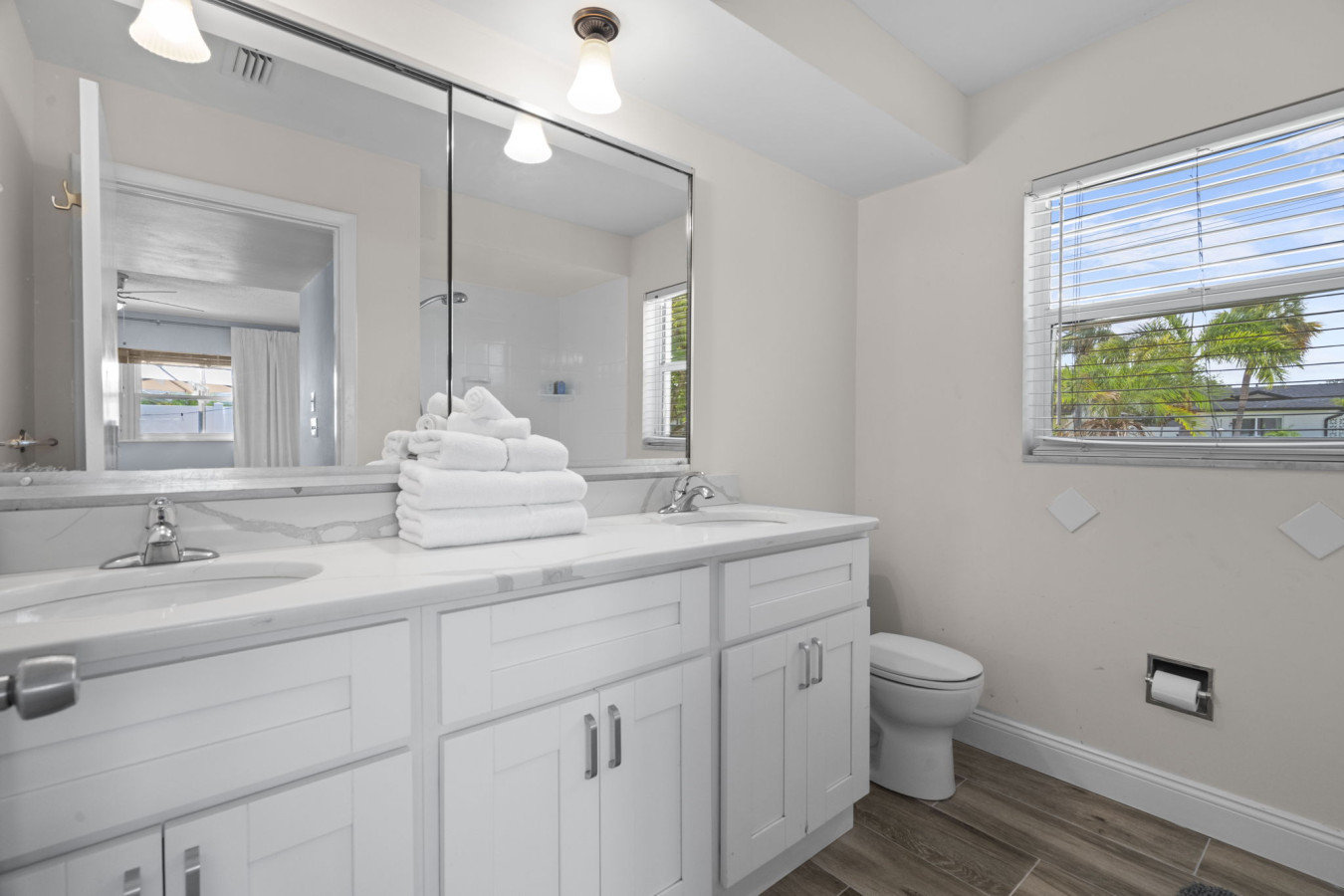 28-8402 Lava Pl_0028.JPG