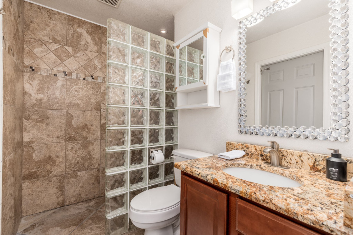 7519 E Princeton Ave, 09-09 - 45.jpg