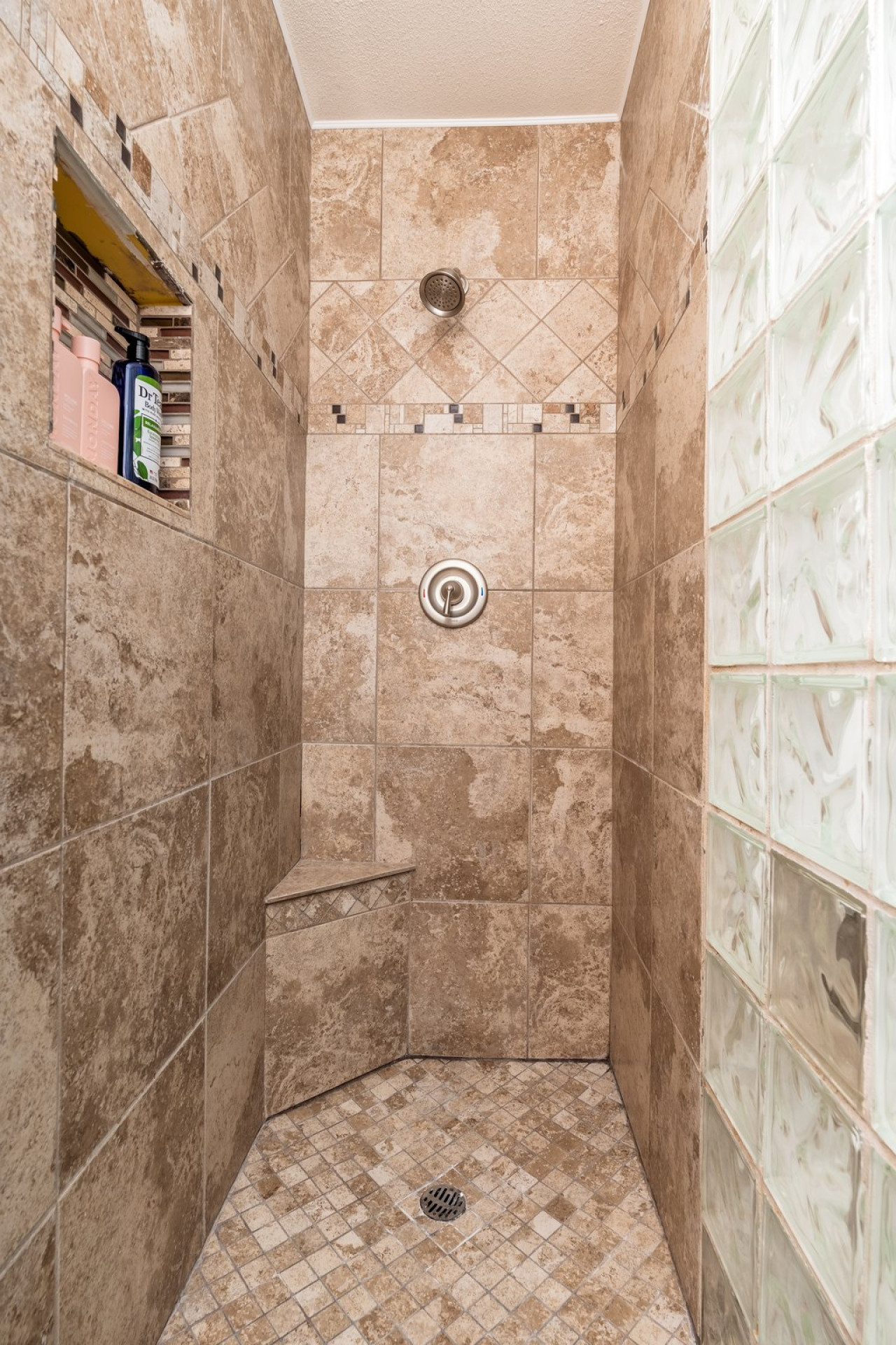 7519 E Princeton Ave, 09-09 - 47.jpg