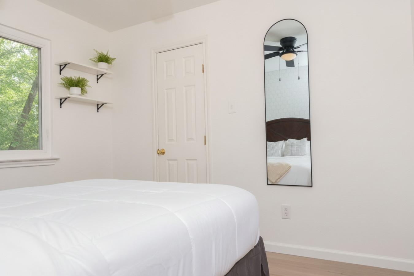 26-Bedroom-5-3.jpg