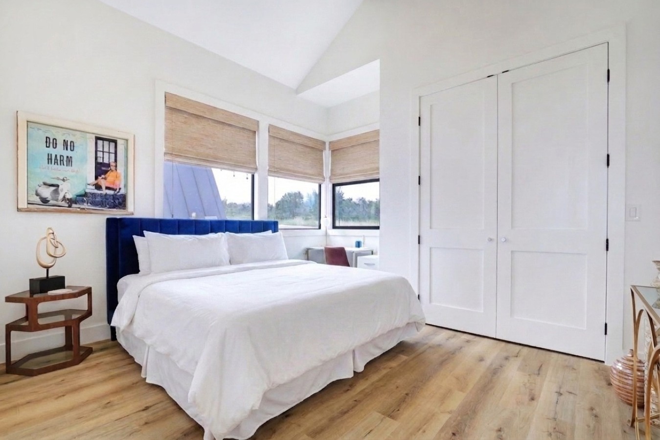 24-Bedroom-1-main.jpg
