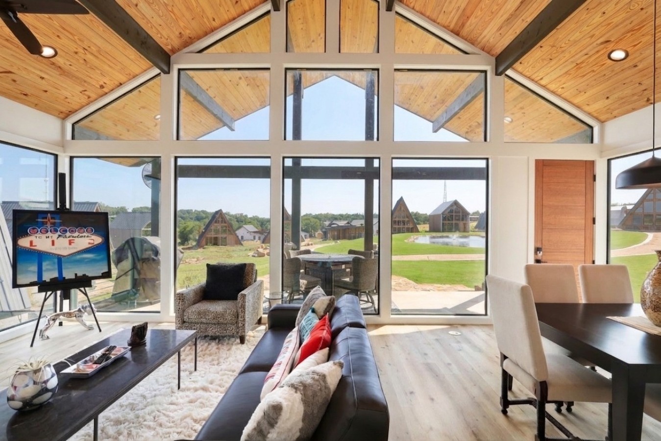 03-Living-Room-Wide.jpg