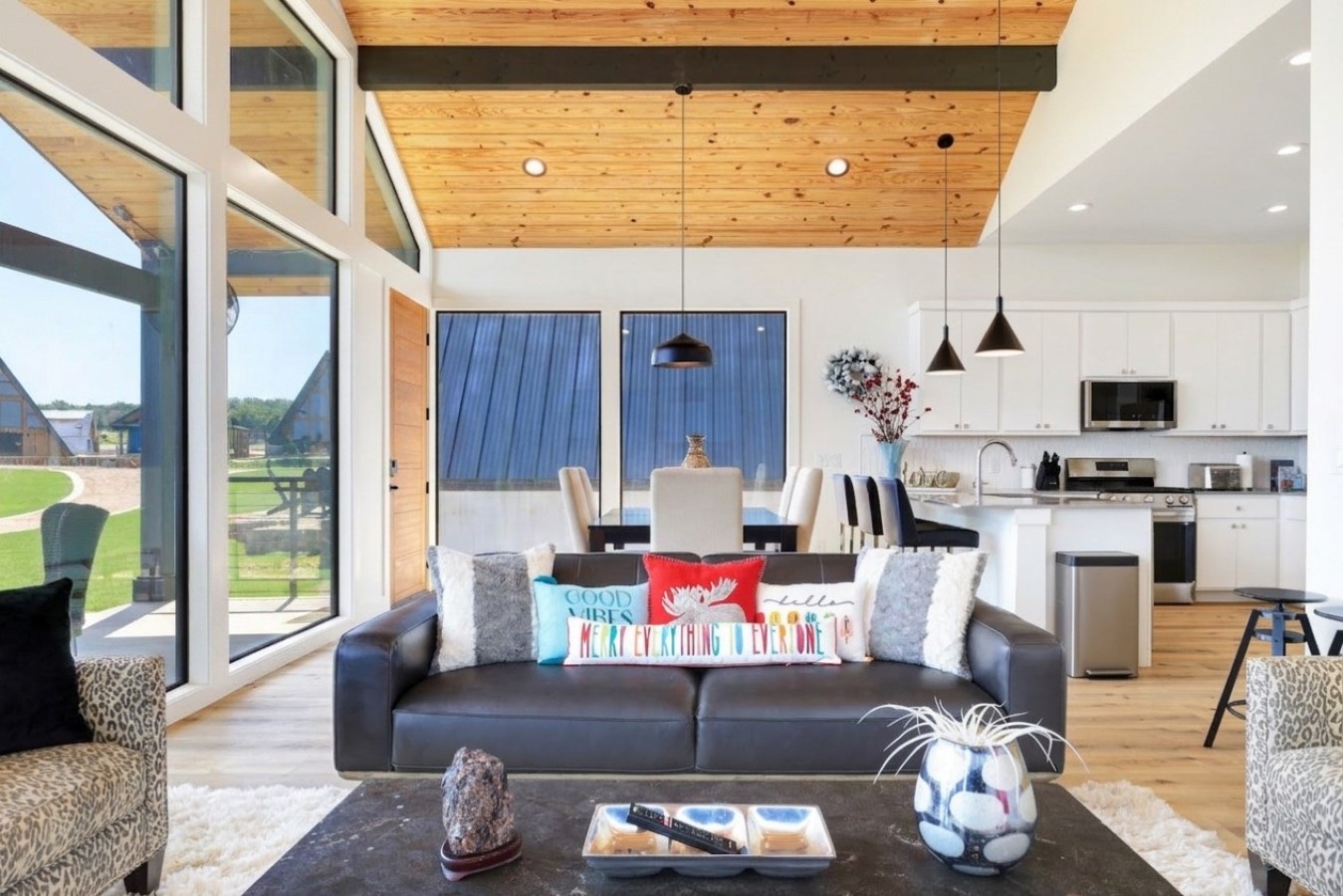 04-Living-room-facing-couch.jpg