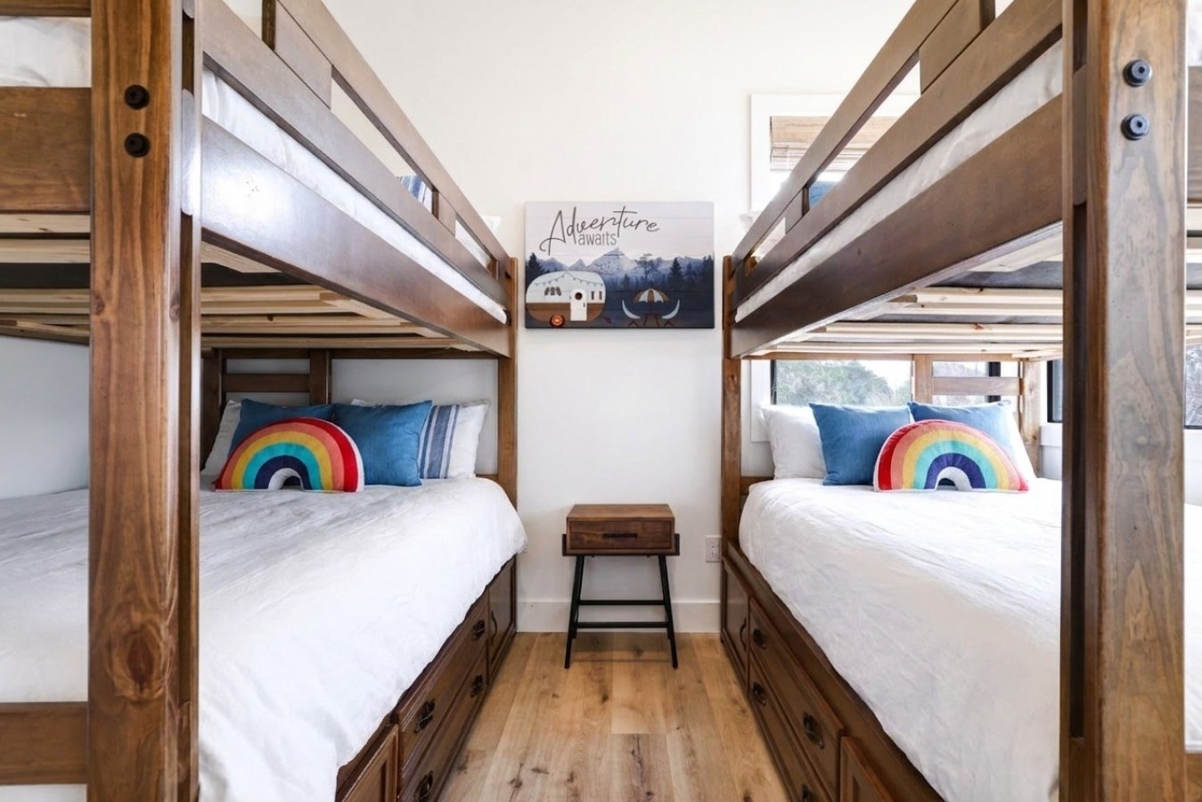 33-Bedroom-3-close-up-bunk-beds.jpg