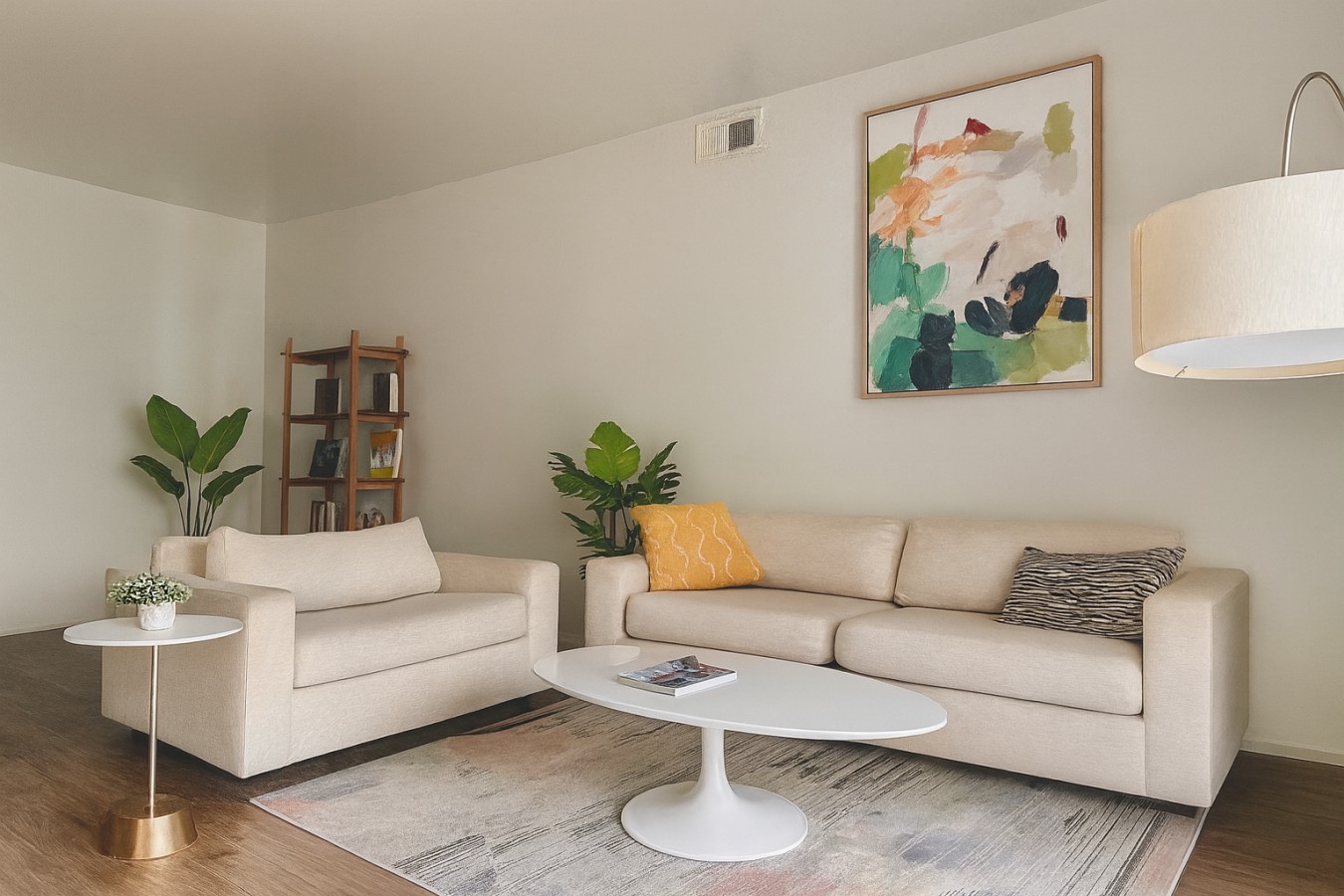 Exquisite 2bdrm In Heart Of Mdr, King Bed - Los Angeles, CA