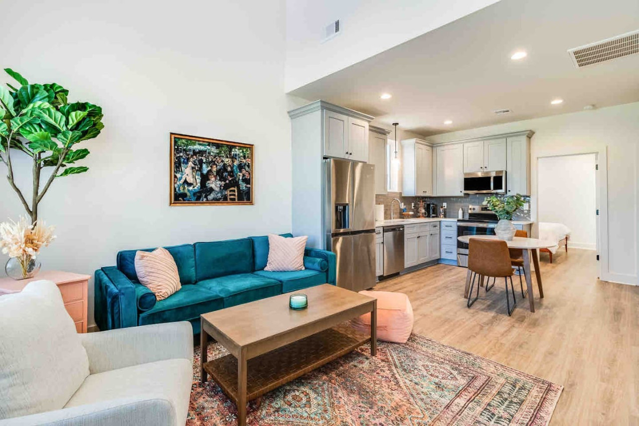 Pelican Houe*lafayette's Cozy & Chic Getaway! - Lafayette, LA