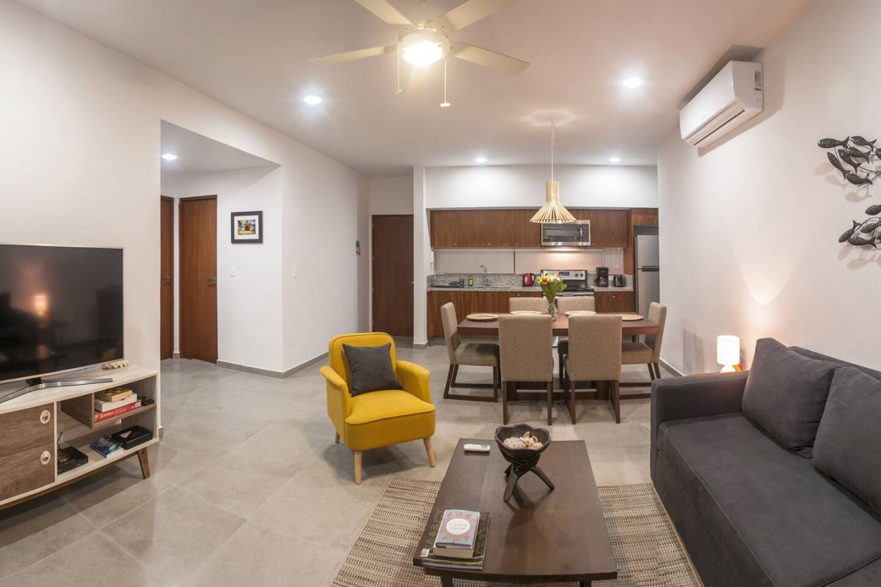 Gulliver condo - Free beach club access & Bikes 5