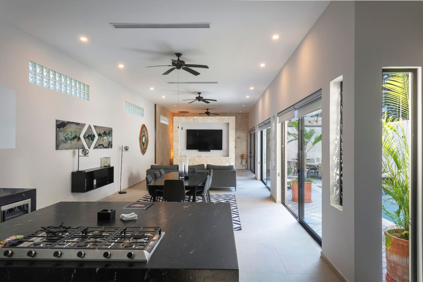 Aesthetic luxury villa in prestige zone Aldea Zama 5