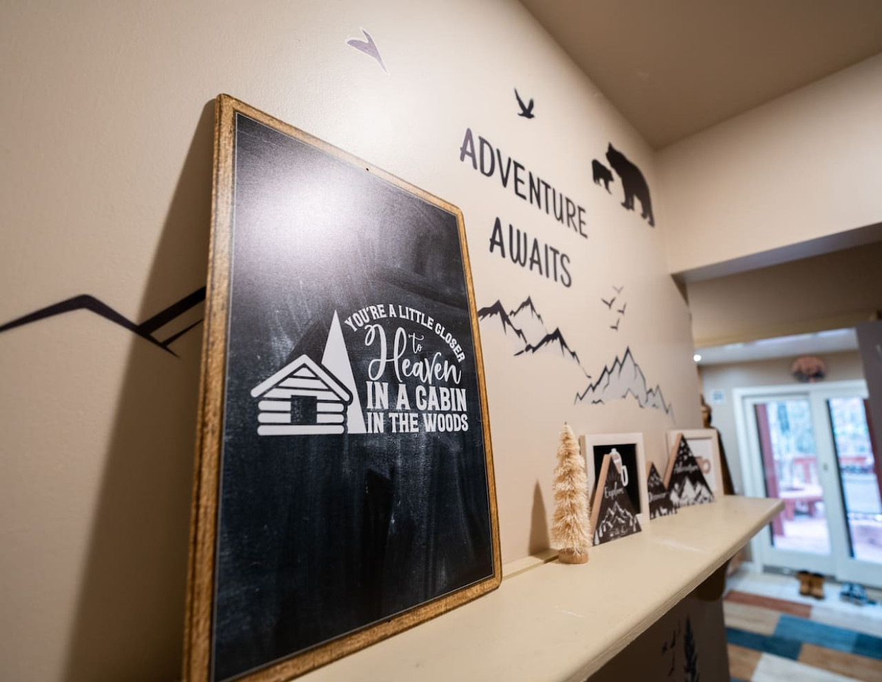 Heaven's Cabin At The Creek