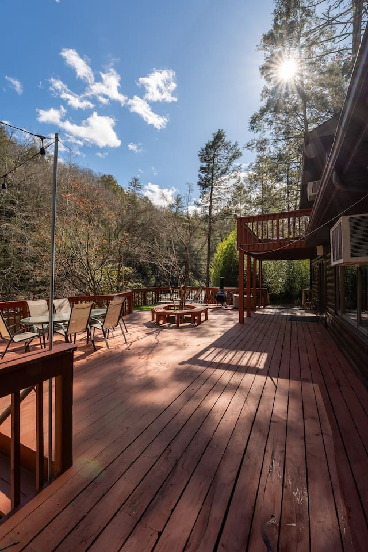 Heaven's Cabin At The Creek