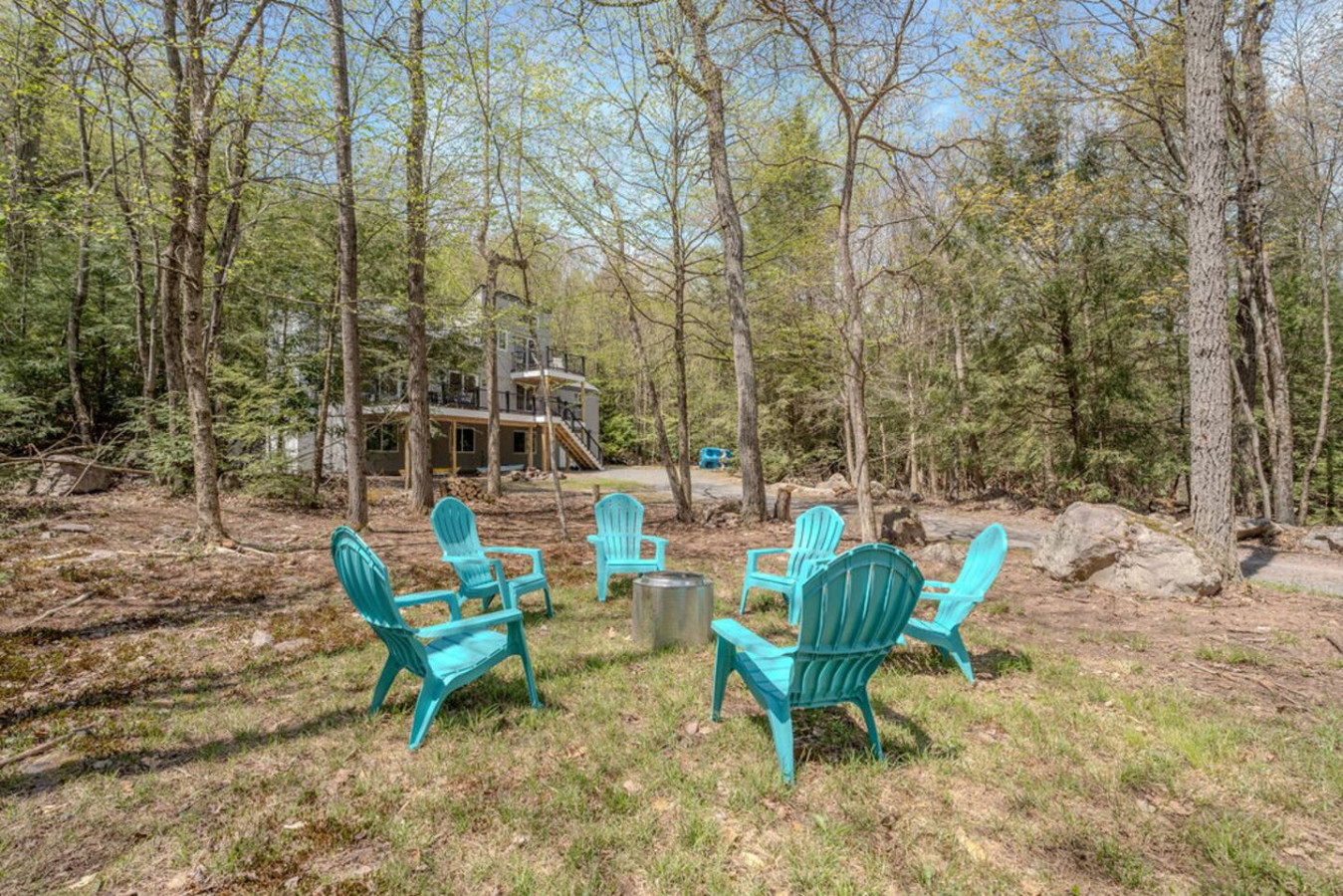 Pocono Chalet Home Mountain Lake Side/HotTub/Games