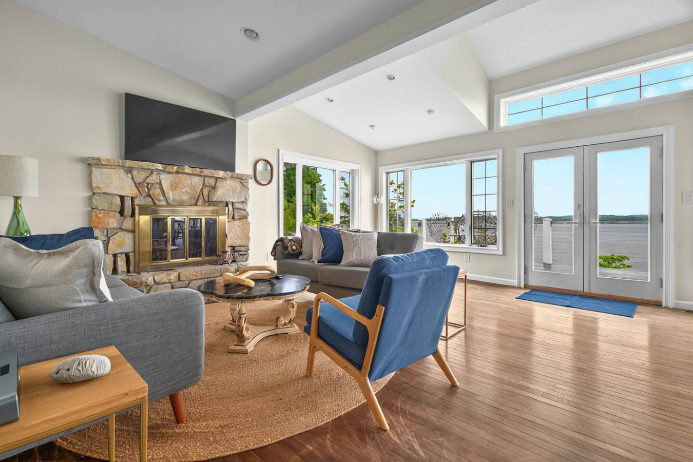 Waterfront Saratoga Lake House