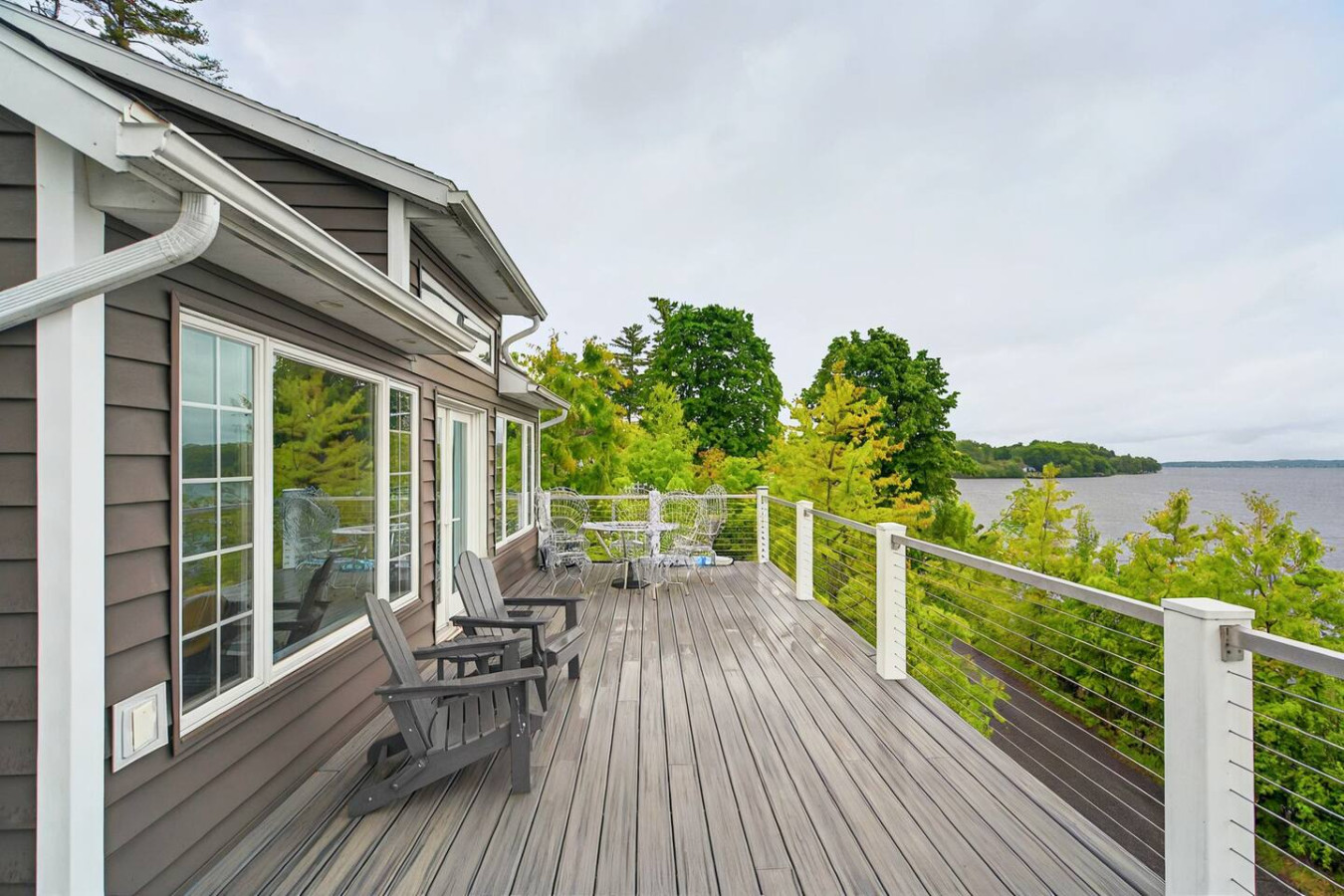 Waterfront Saratoga Lake House
