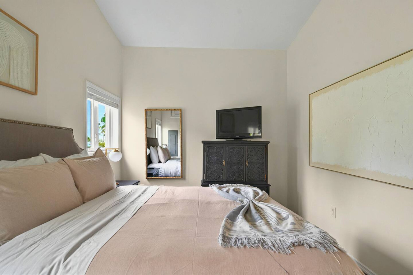 Waterfront Saratoga Lake House