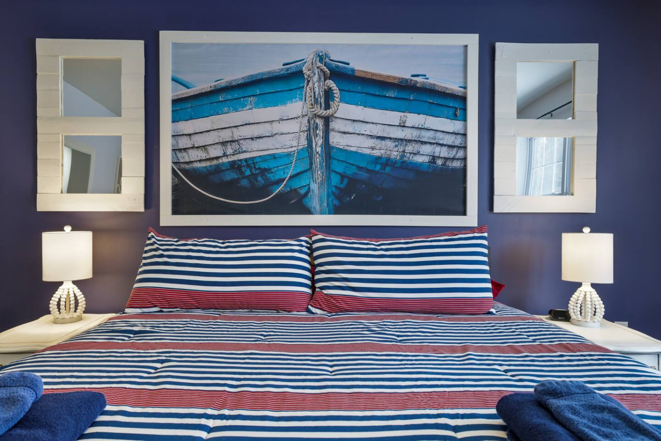 Lakefront Poconos 5BR | Hot Tub • Dock • Near Ski