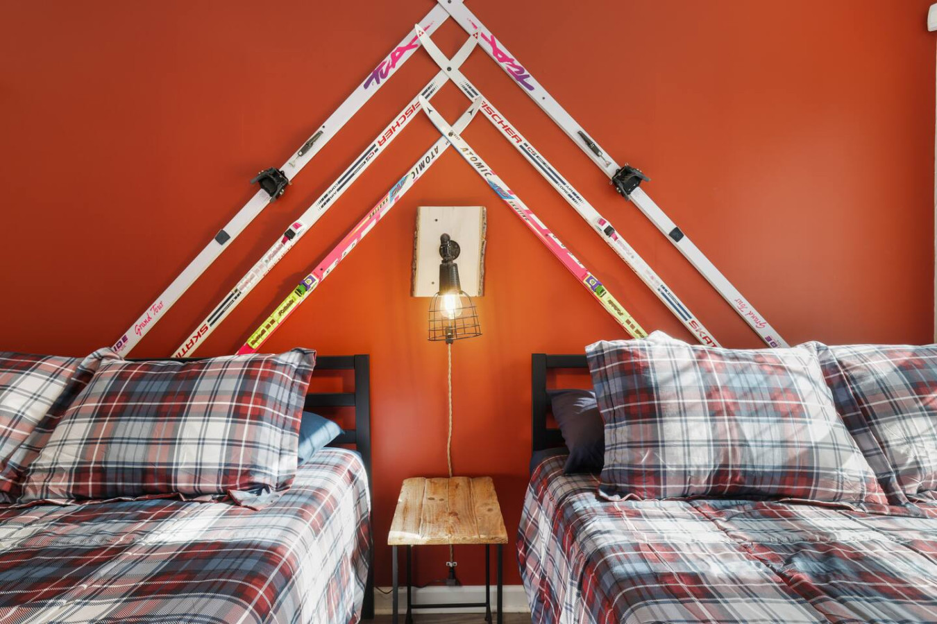 Lakefront Poconos 5BR | Hot Tub • Dock • Near Ski