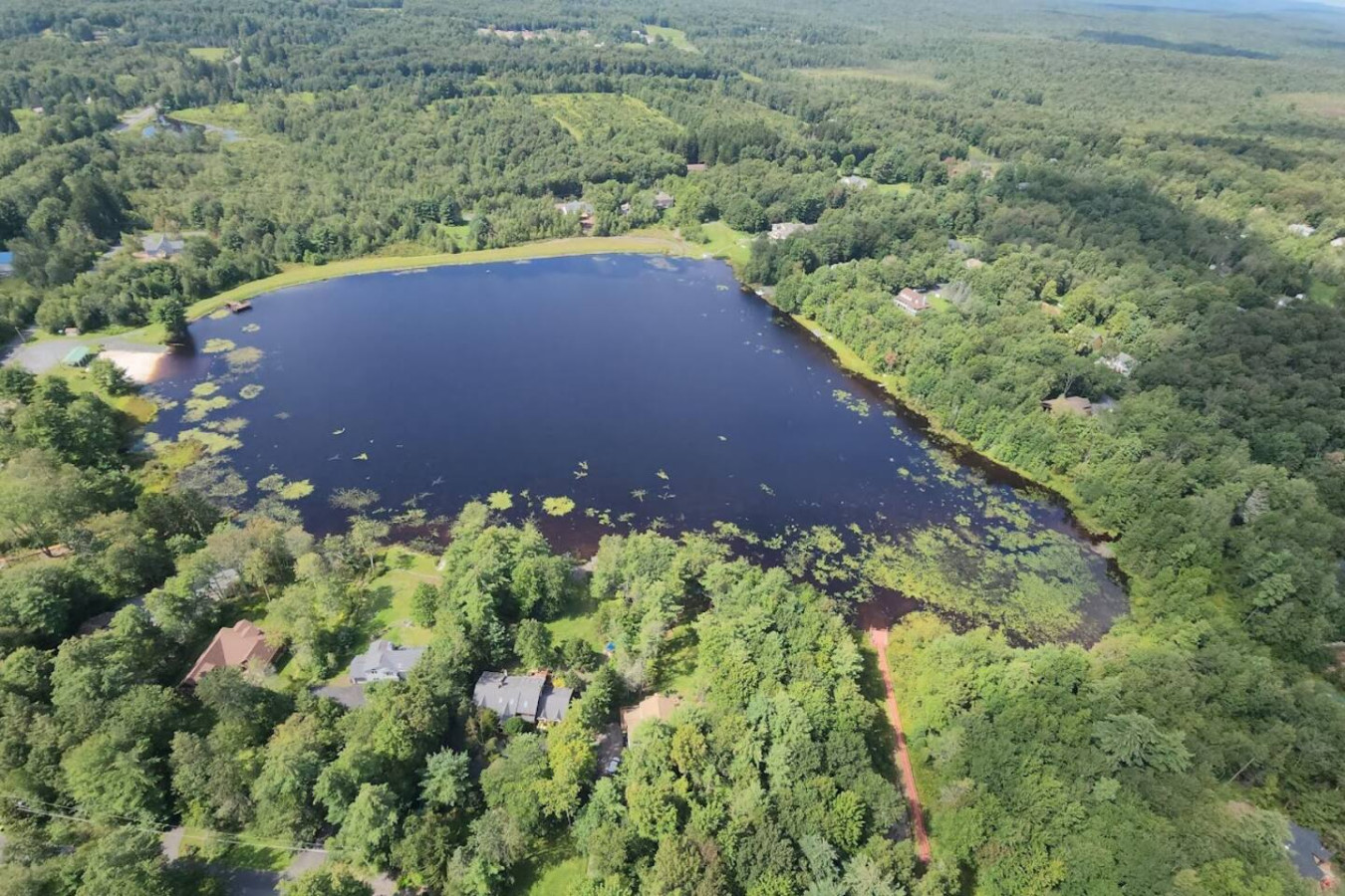 Lakefront Poconos 5BR | Hot Tub • Dock • Near Ski