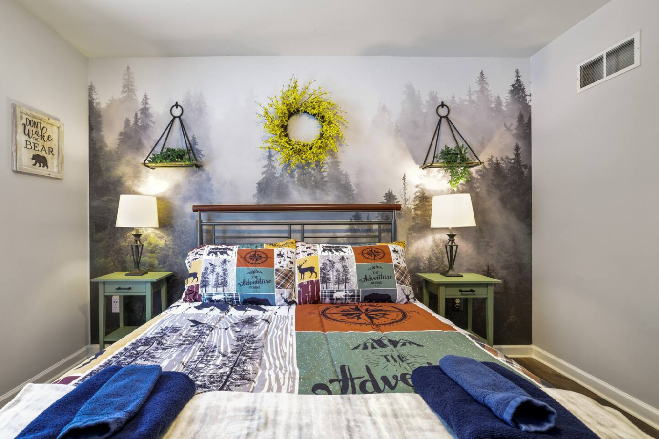 Lakefront Poconos 5BR | Hot Tub • Dock • Near Ski