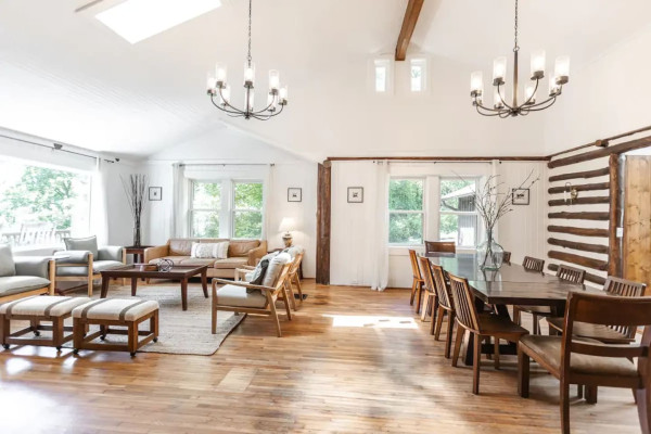 Mountain Majesty: Luxe Lodge on 4 Acres, Asheville