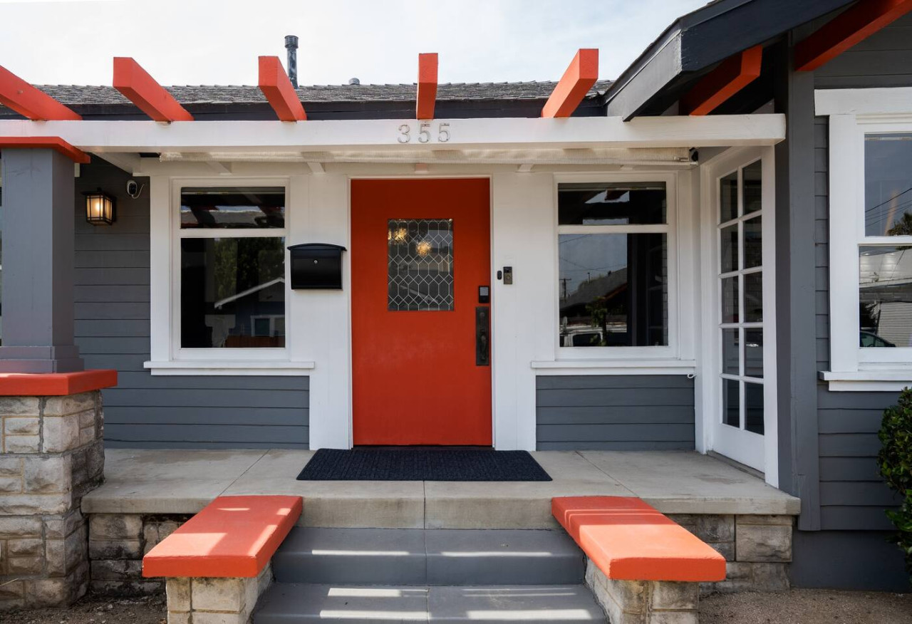 Hgtv Featured Modern Craftsman Mins2beach+gamer - Los Angeles, CA