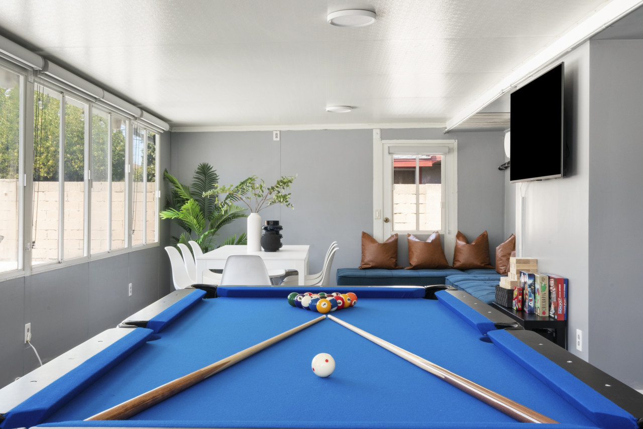 Galactic Getaway:close To Disney With Pool & Games - Stanton, CA