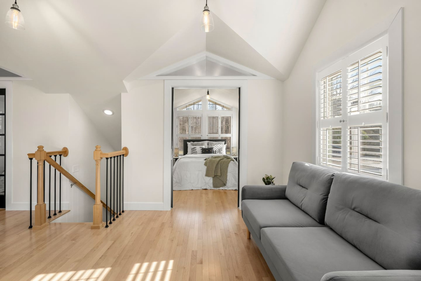 4BR Home | Sleeps 8 | Backyard | Outdoor Kitchen