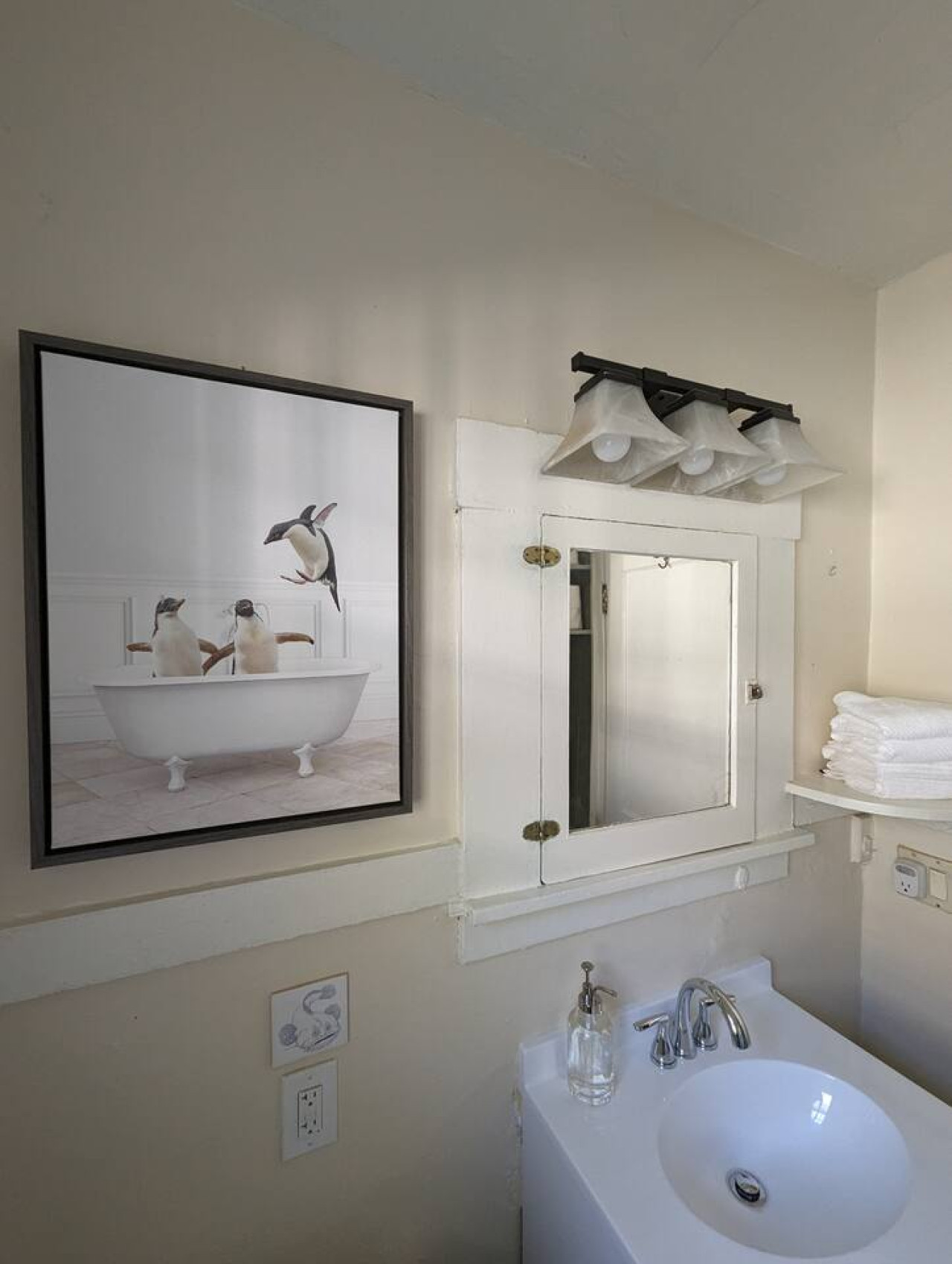 2 BR Greenlake Craftsmen | Fenced Yard | Pet+