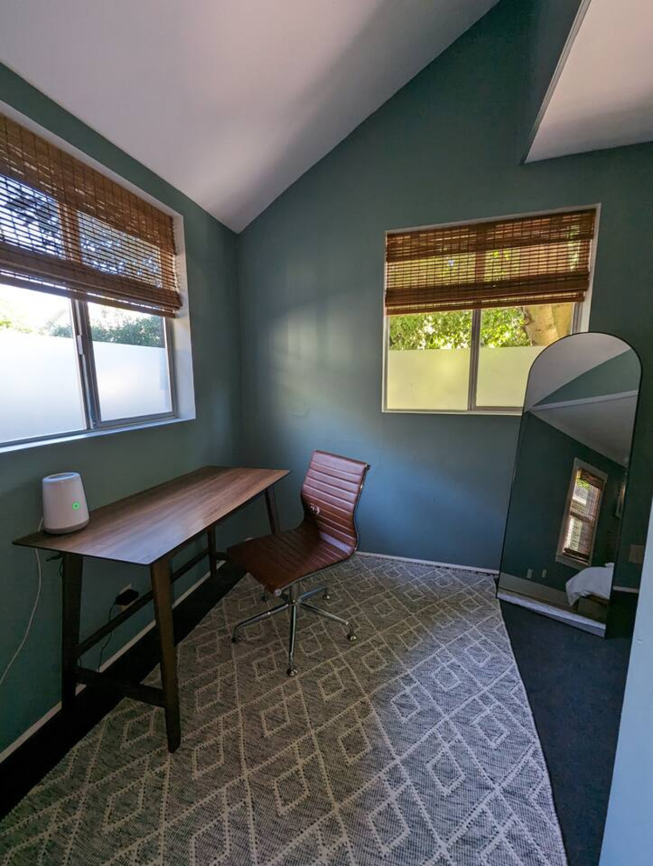 2 BR Greenlake Craftsmen | Fenced Yard | Pet+