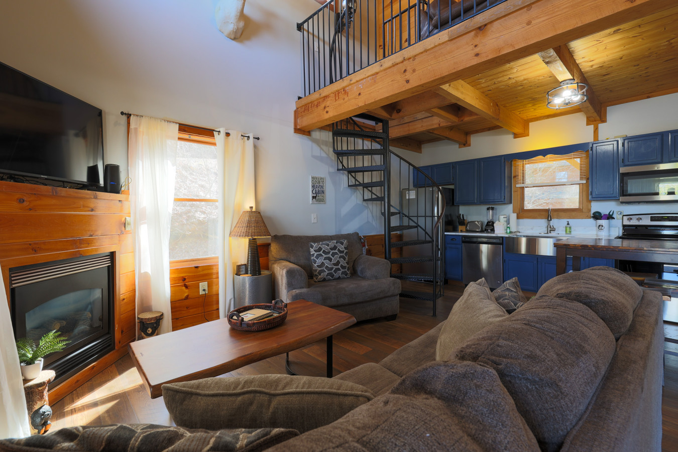 Almost Heaven Minutes to the Parkway 6