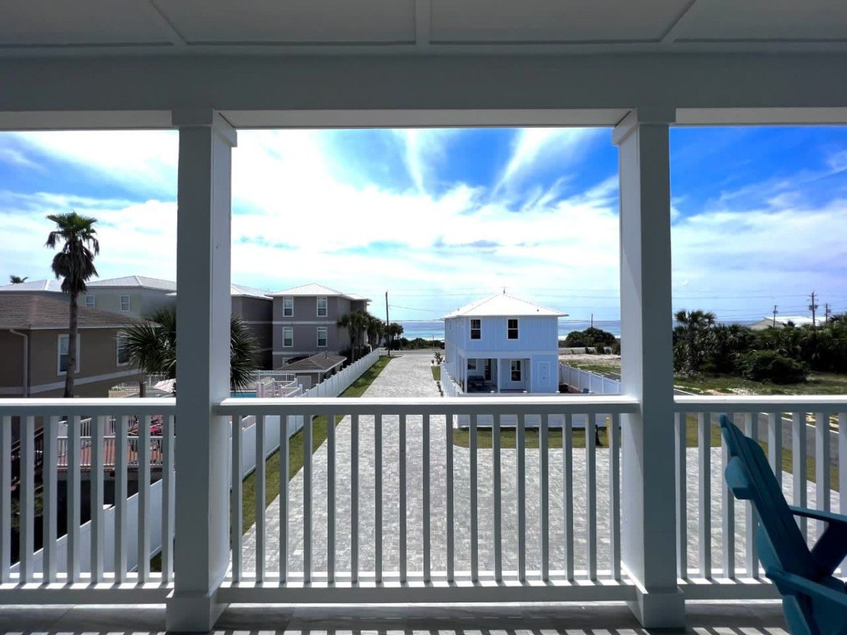 Seahaven Retreat|Oceanview|Heated Pool|Bikes|Paddle Boards - Photo 4