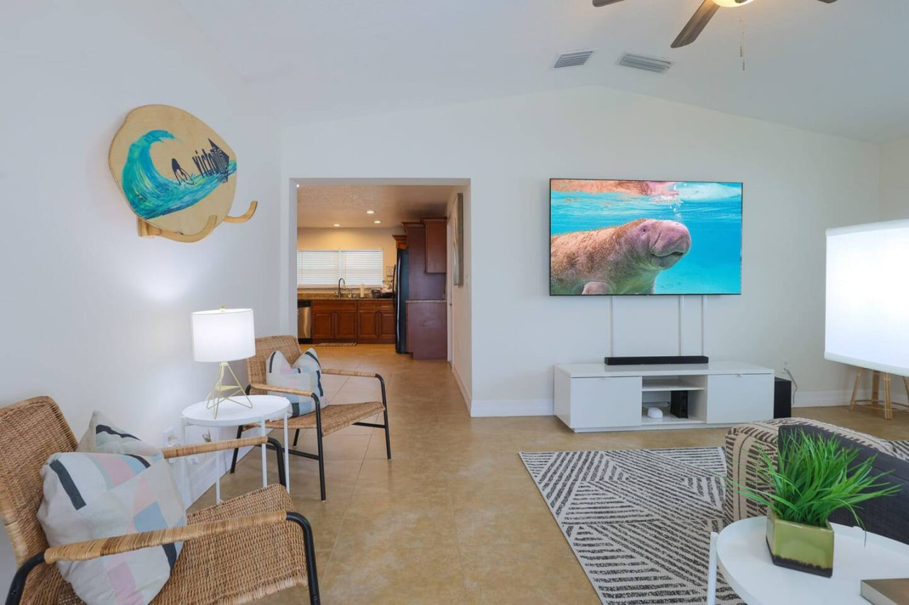 Private Heated Pool | Near Manatee Viewing Center 6